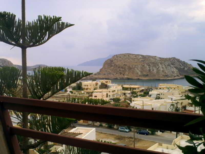 Yiannis Ηotel Foiníkion 외부 사진
