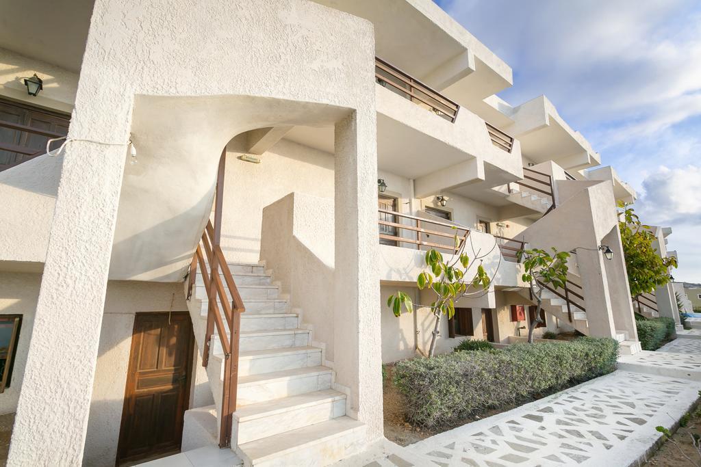 Yiannis Ηotel Foiníkion 외부 사진